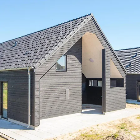 4 Bedroom Awesome In Romo Kongsmark