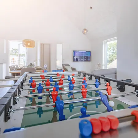 4 Bedroom Awesome In Romo