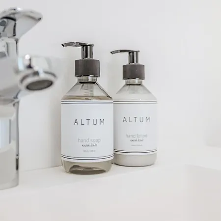 4 Bedroom Awesome In Romo Дом отдыха